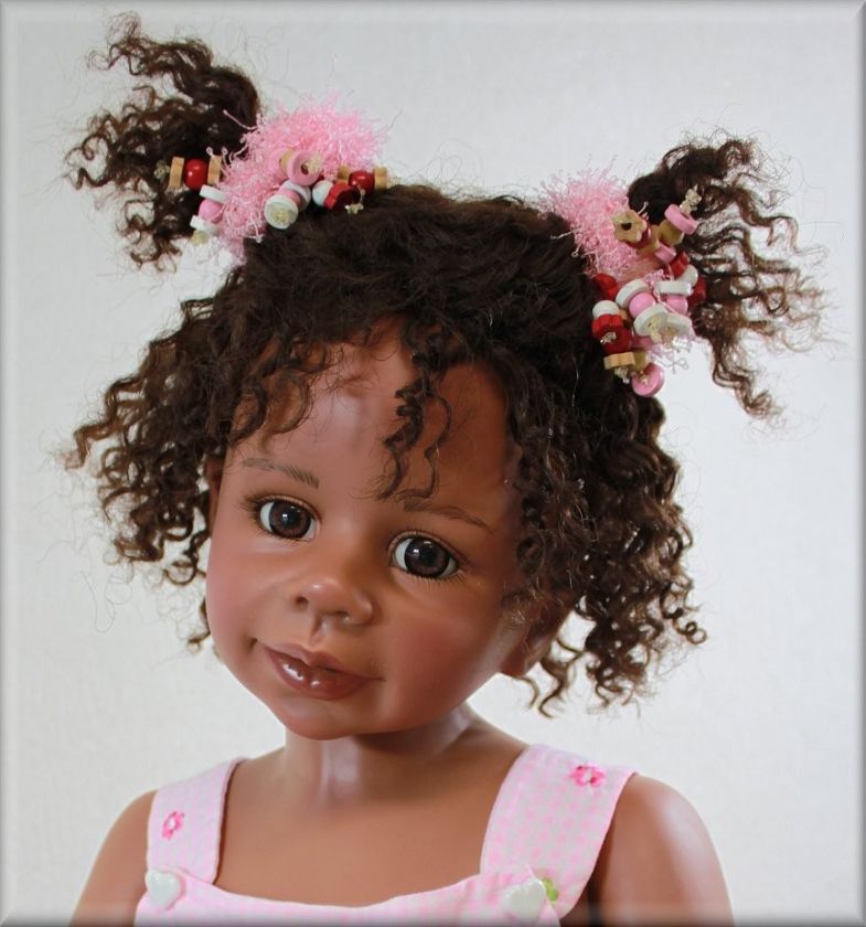 Master Piece Gallery ~ Mandy ~ 32  Doll By Monika Levenig, Vinyl head 