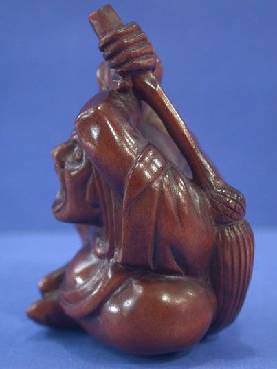 Handwork Boxwood Netsuke Wood Carving Crying Daruma  