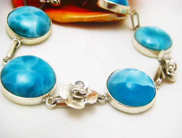 BOLD UNIQUE AAA +++ ROUND LARIMAR STERLING SILVER MULTI STONE 