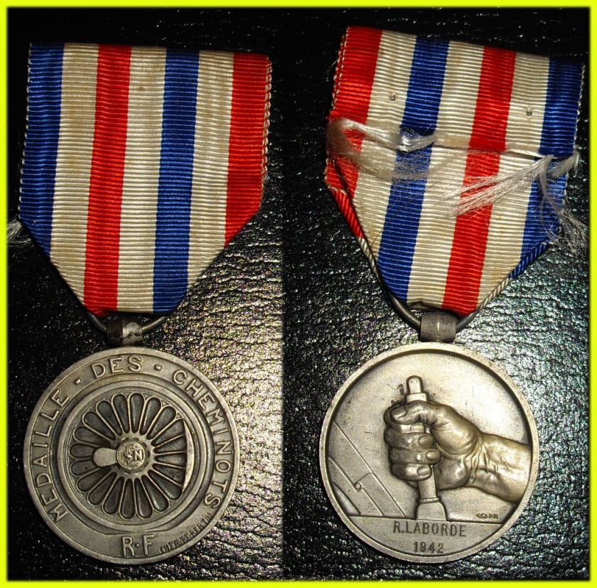 MÉDAILLE DÉCO 1942 CHEMINOTS port suiv OFFERT  