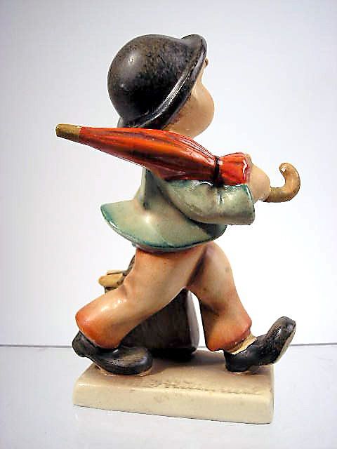 HUMMEL FIGURINE WANDERBUB MERRY WANDERER NR. 11/0 1950  