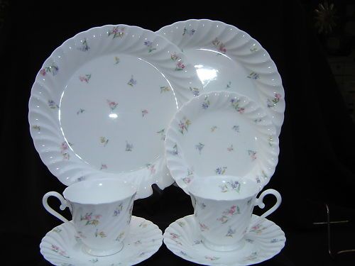 Nikko FLORAL SHOWER Plates Cups & Saucer Lot of 7 NEW  