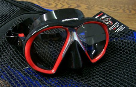 Atomic Aquatics SubFrame Mask BLACK / Red  