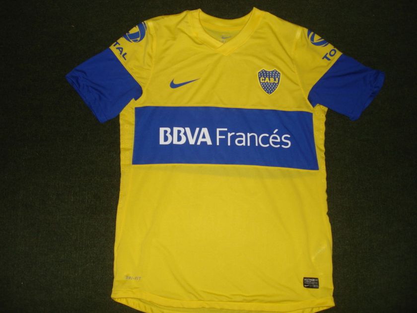 BOCA JUNIORS 2012 ROMAN MATCH UN WORN . EXCLUSIVE  AWAY SHIRT 