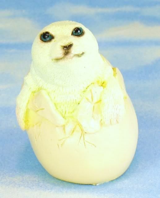 Harp Seal Baby Pup Hatcher Figurine Statue Retired NEW  