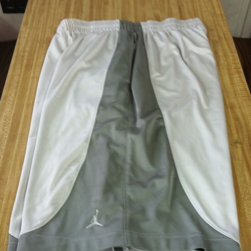 AIR JORDAN RETRO PRE OWNED SHORTS W/POCKETS USED SIZE XXL  