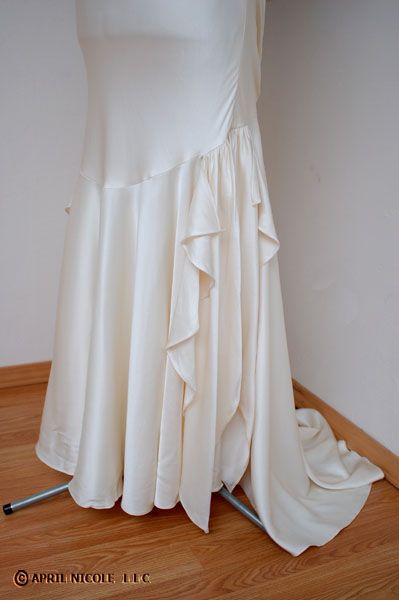 Ivory Silk Charmeuse Satin Slinky Backless Wedding Dress 8 NWD  