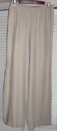 Gorgeous Excellent Condition EILEEN FISHER Khaki Beige Silk Slacks 