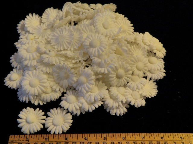 Vintage Millinery Flower 1 1/2 white Daisy 144pc Lot Doll Hat Wedding 