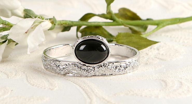 MODEL NUMBER  #28 (BLACK ONYX)