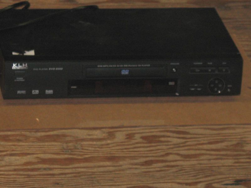 KLH Digital DVD//CD Player AS IS DVD 8350 Parts  