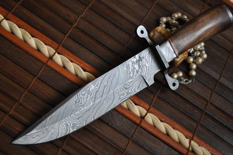 CUSTOM MADE DAMASCUS HUNTING KNIFE BOWIE KNIFE   PERKINS ENGLISH 