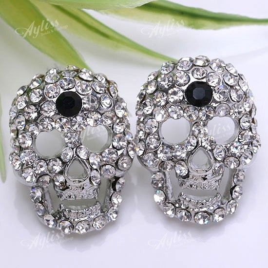 Clear Crystal Skull Bead Mens Stud Earring 1 Piar  