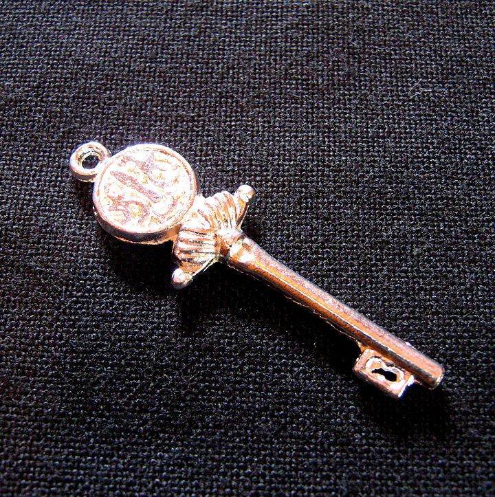 Steampunk Key Pendant Charm Goth Vampire Victorian Art  