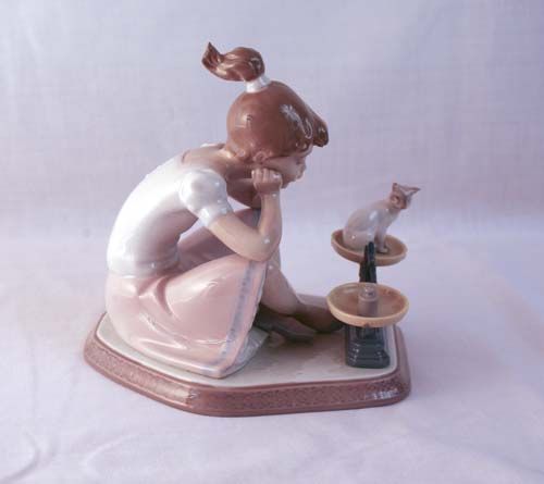 Lladro #5474 How Youve Grown Retired Glazed Finish  